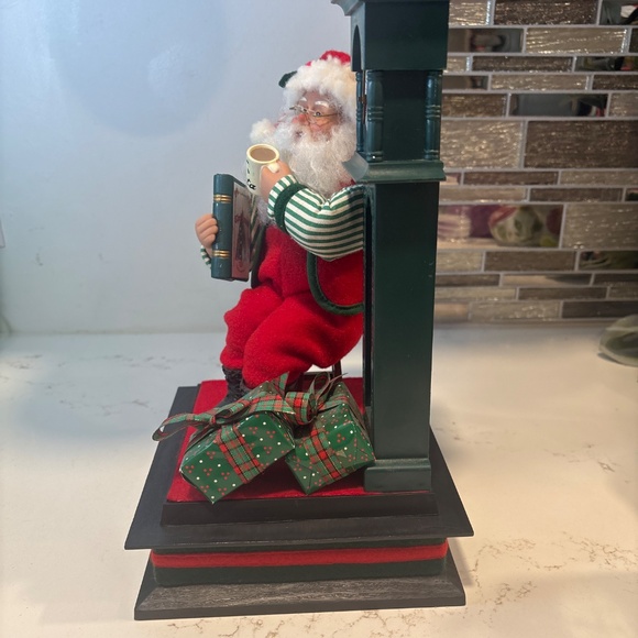 1993 Vintage Holiday Creations Santa At Grandfather Clock tested - Picture 4 of 7